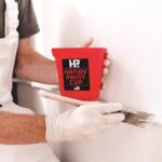 Handy Paint Cup with Lid and Magnetic Brush Rest - Image 5